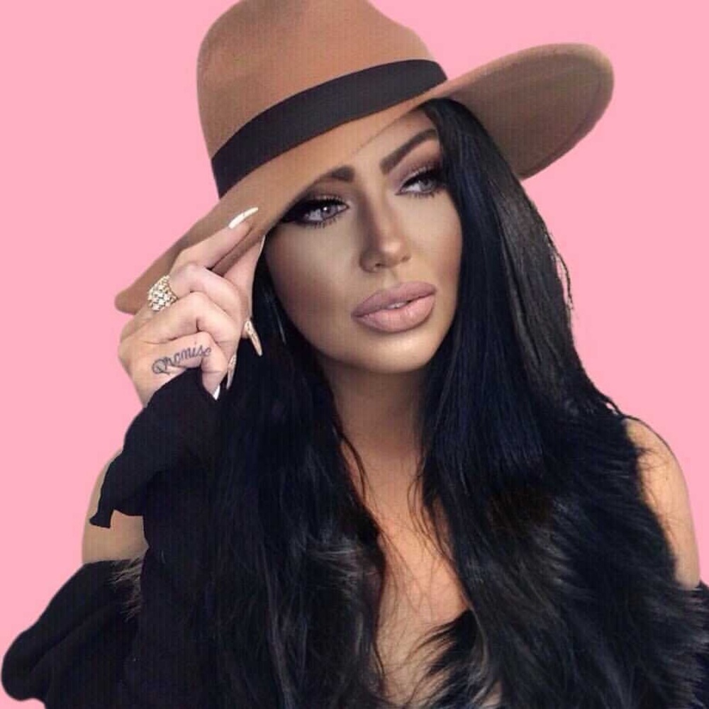 Meet your Posher, Tiana